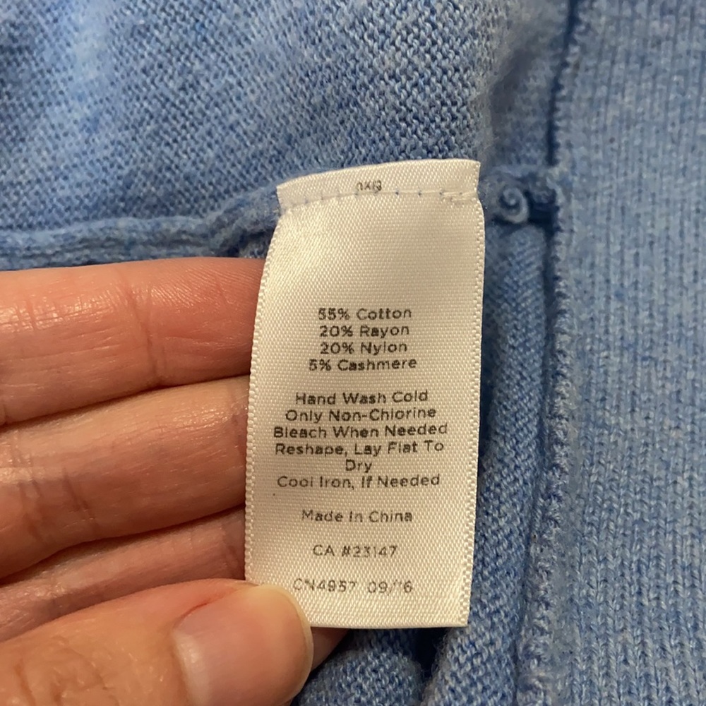 Talbots sweater - Picture 4 of 4